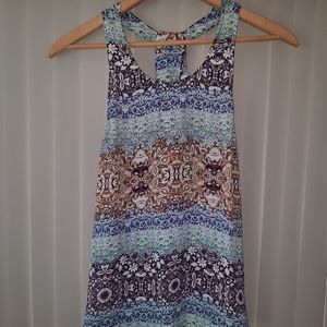 Artisan NY Tank Size Small